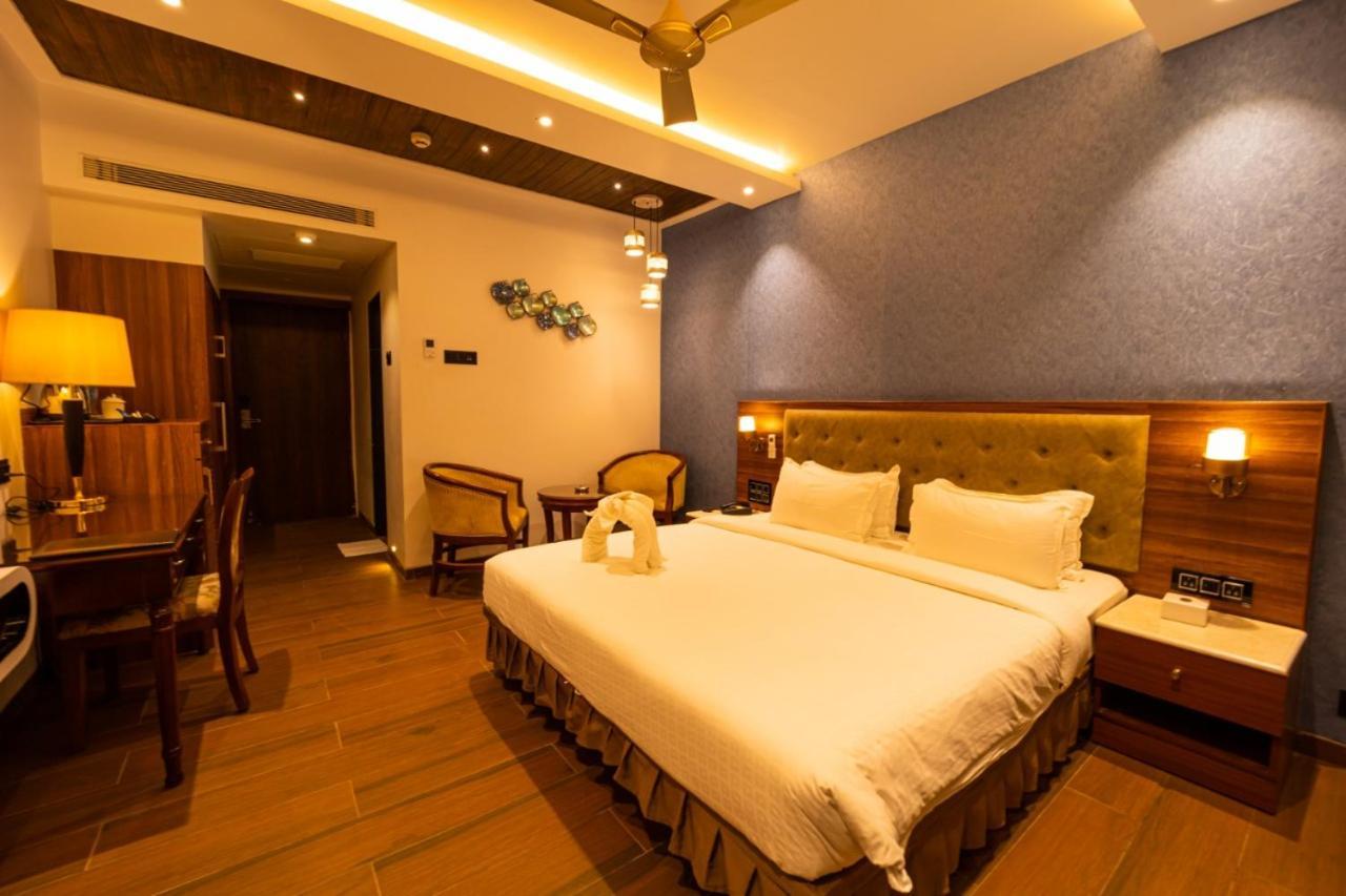 Alvorada Resort-3 Star Resort In Baga Arpora Extérieur photo