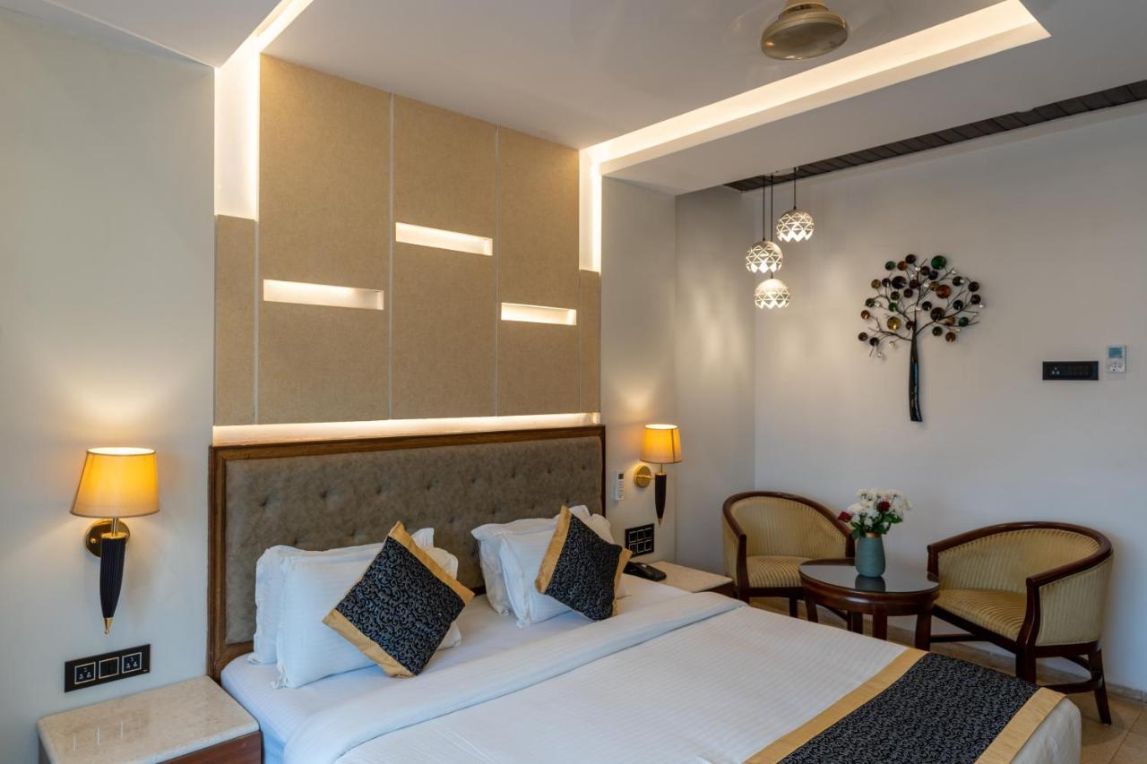 Alvorada Resort-3 Star Resort In Baga Arpora Extérieur photo