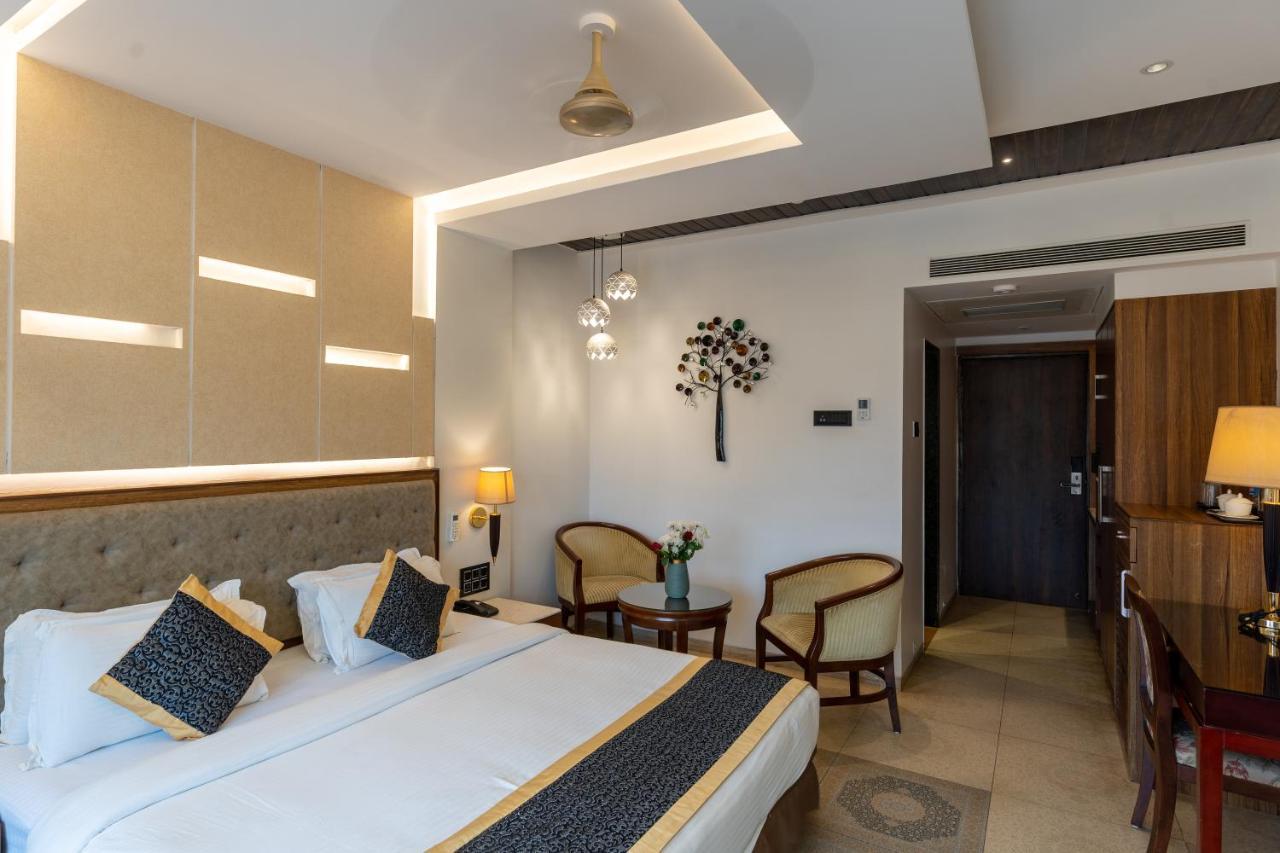 Alvorada Resort-3 Star Resort In Baga Arpora Extérieur photo
